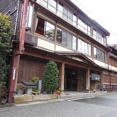 Tsutaya Ryokan Toyooka  Eksteriør billede